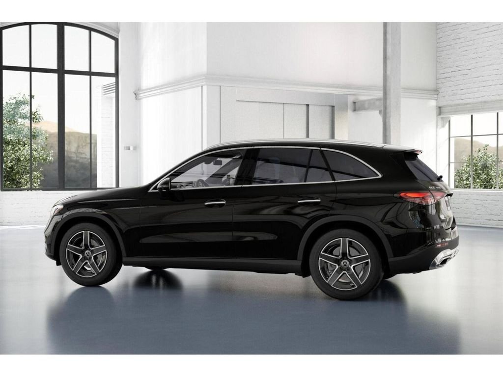 New 2026 Black Mercedes-Benz GLC 300 image 32