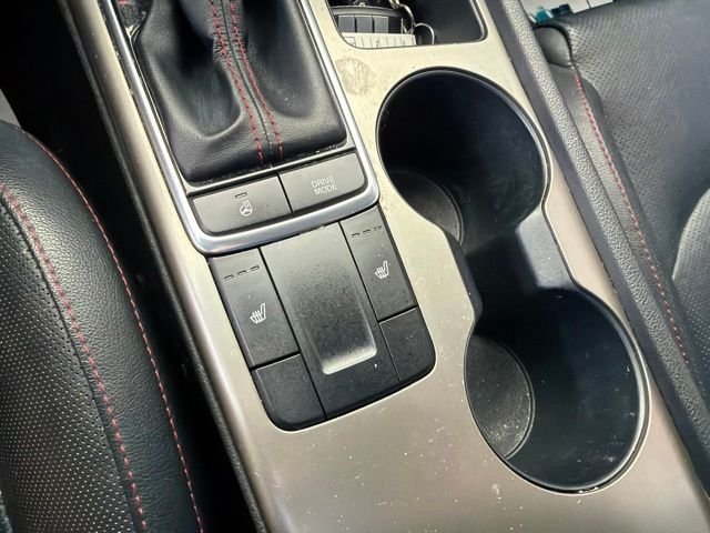 Used 2016 White Kia SX image 21