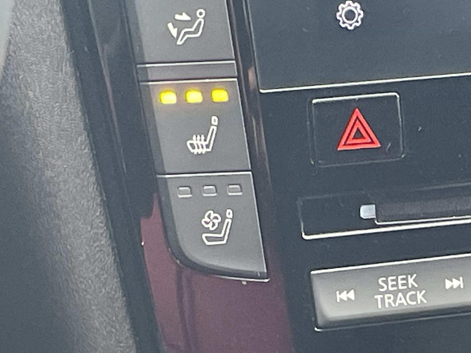 2025 INFINITI QX55 Essential - Photo 20