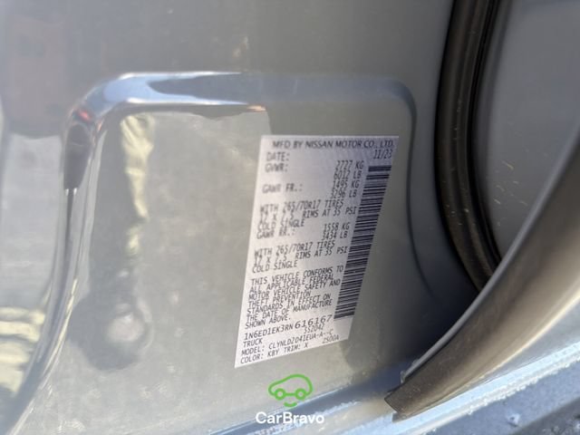 Used 2024 Gray Nissan Crew Cab PRO-4X 4x4 image 32