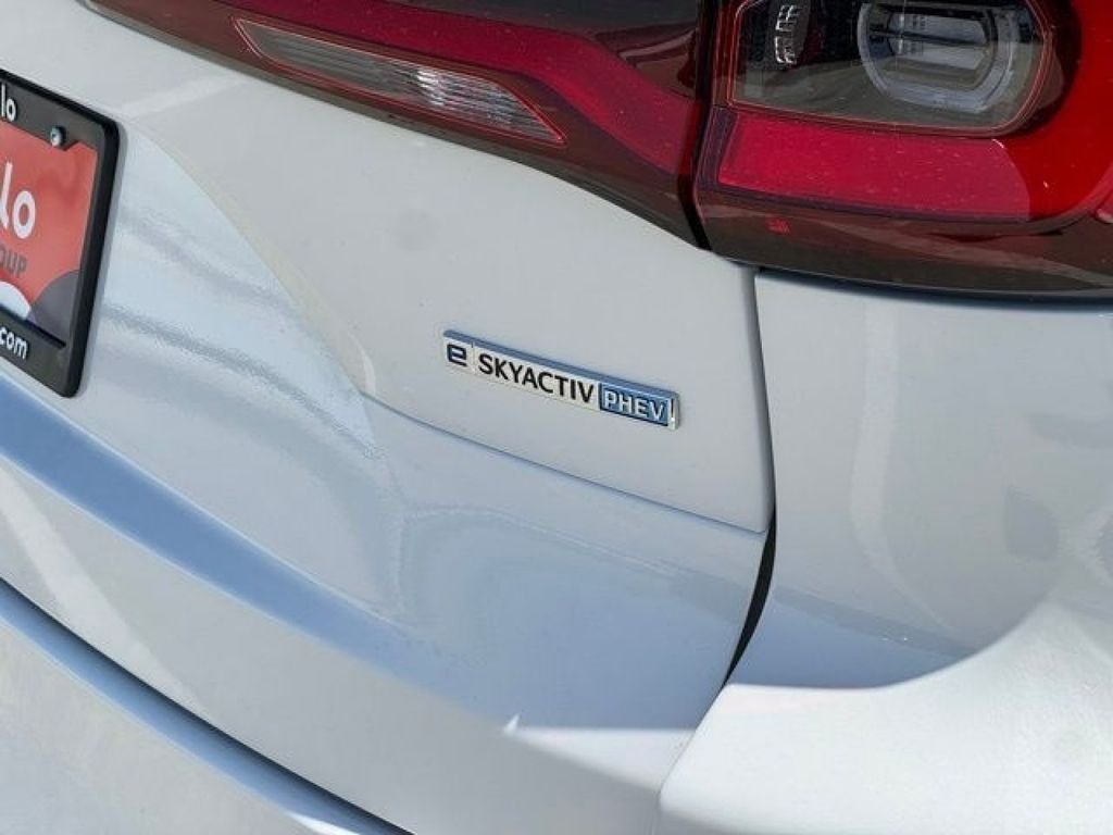 New 2026 Rhodium White Premium Mazda Premium Plus AWD image 9
