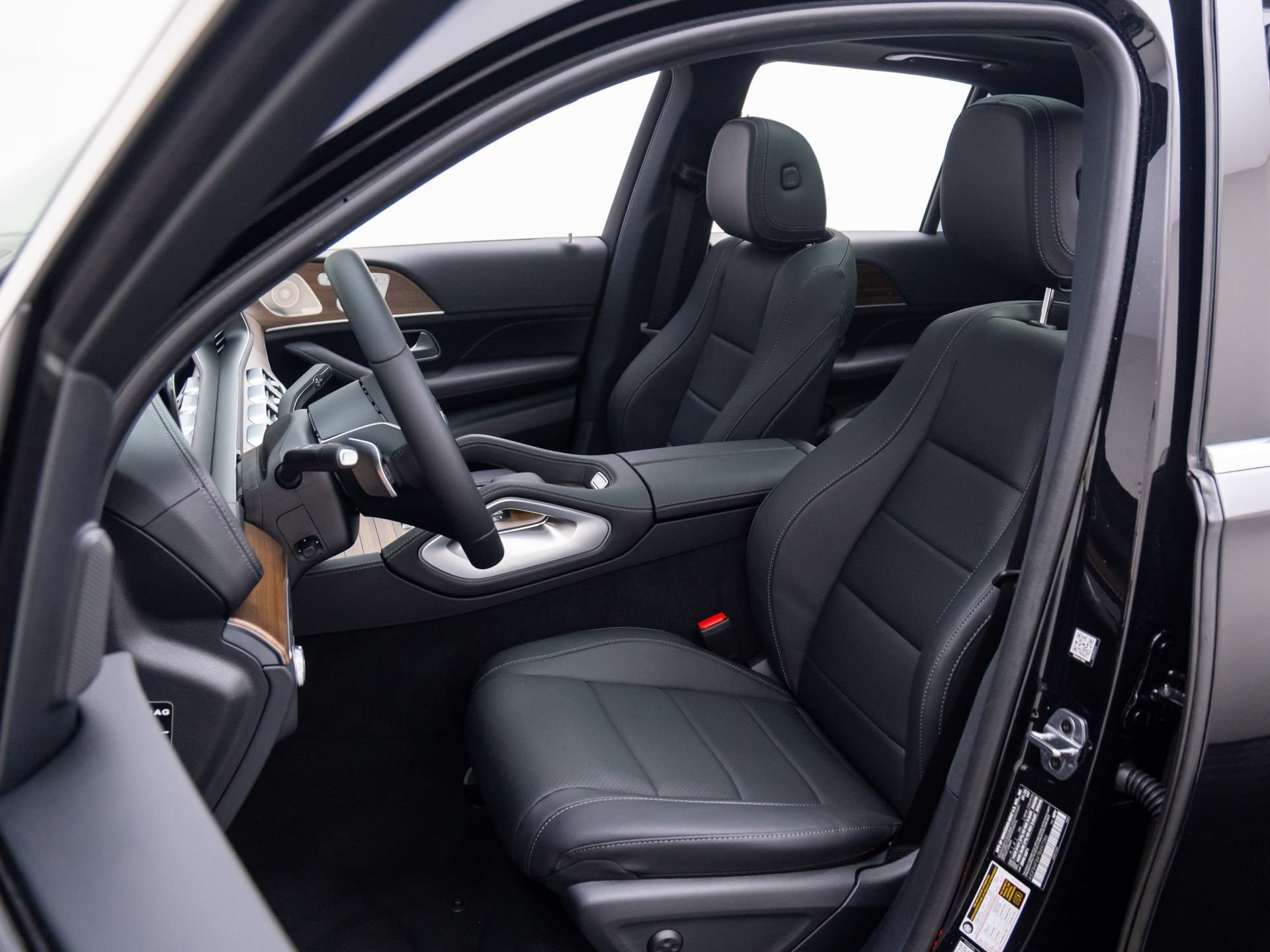 New 2026 Obsidian Black Metallic Mercedes-Benz GLE 350 image 54