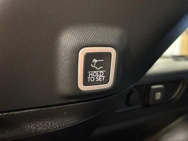 New 2026 Red Jeep Altitude image 18