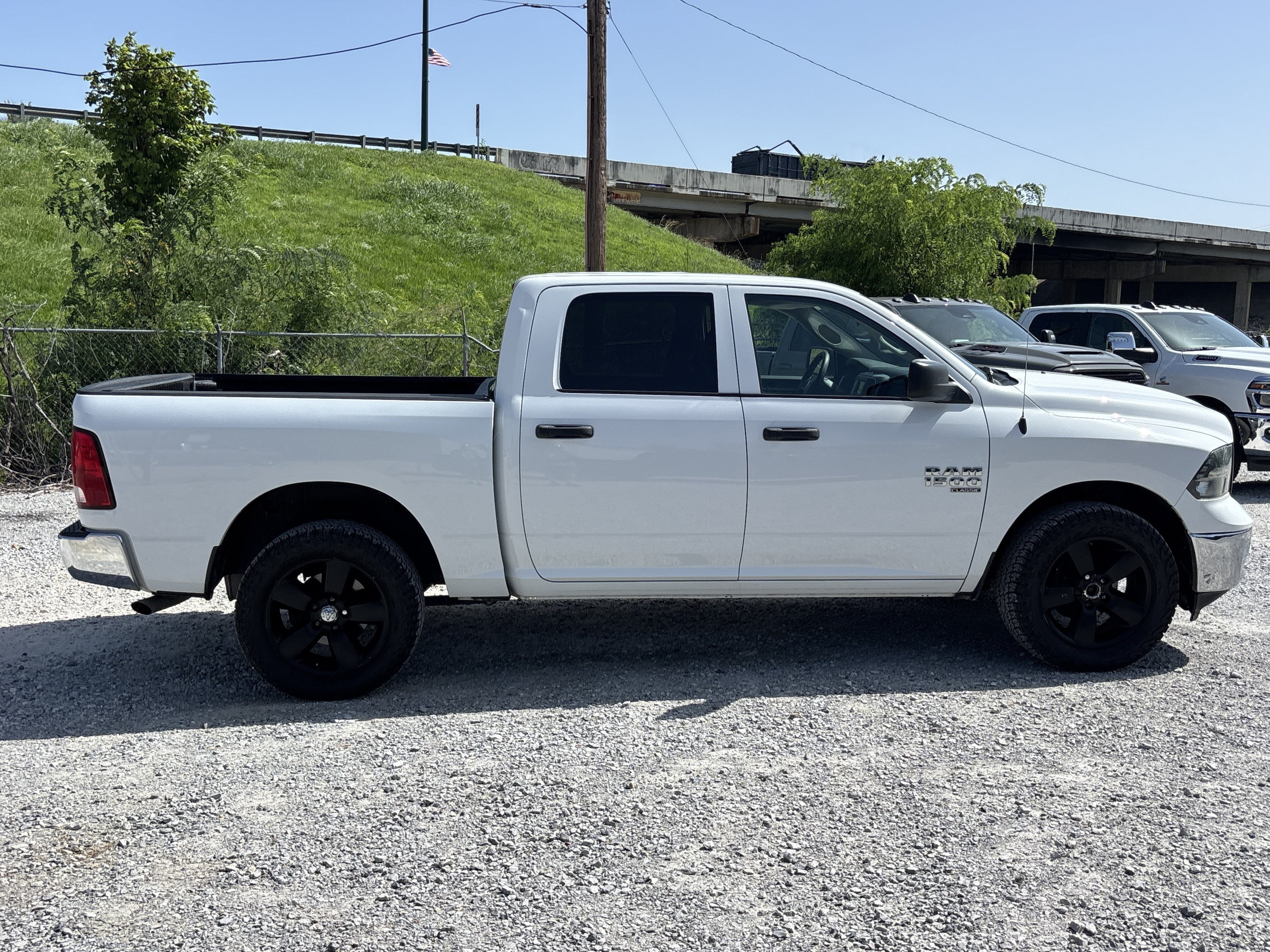 Used 2022 RAM Ram 1500 Classic SLT with VIN 1C6RR7LG8NS236493 for sale in Little Rock