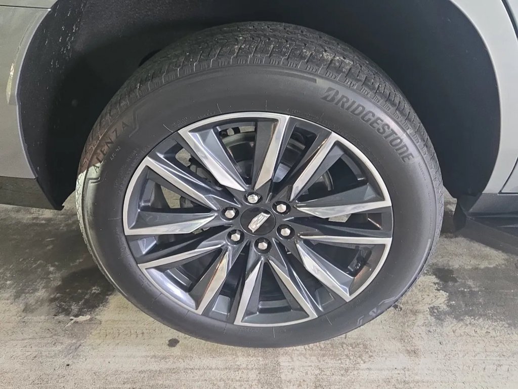 Used 2024 Silver Cadillac Sport image 4