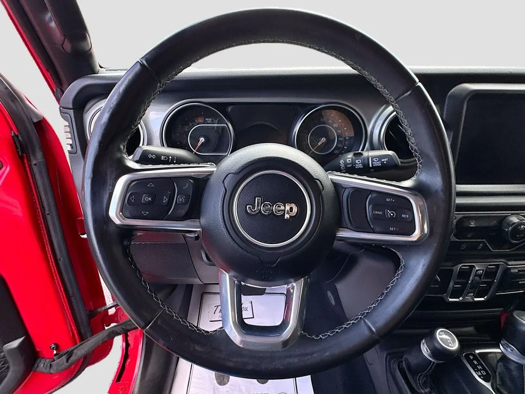 Used 2022 Red Jeep Unlimited Sahara image 12
