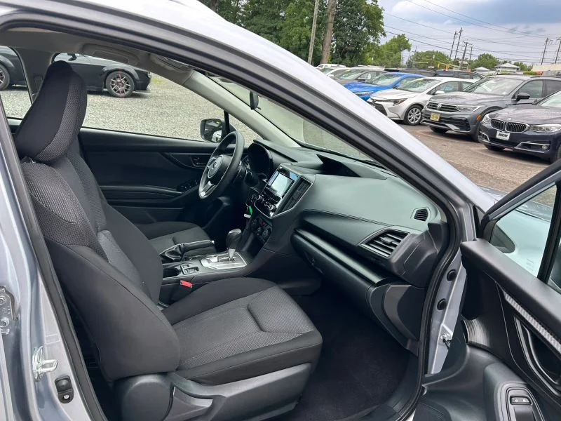 Used 2023 Silver Metallic Subaru Premium Wagon 4D image 21