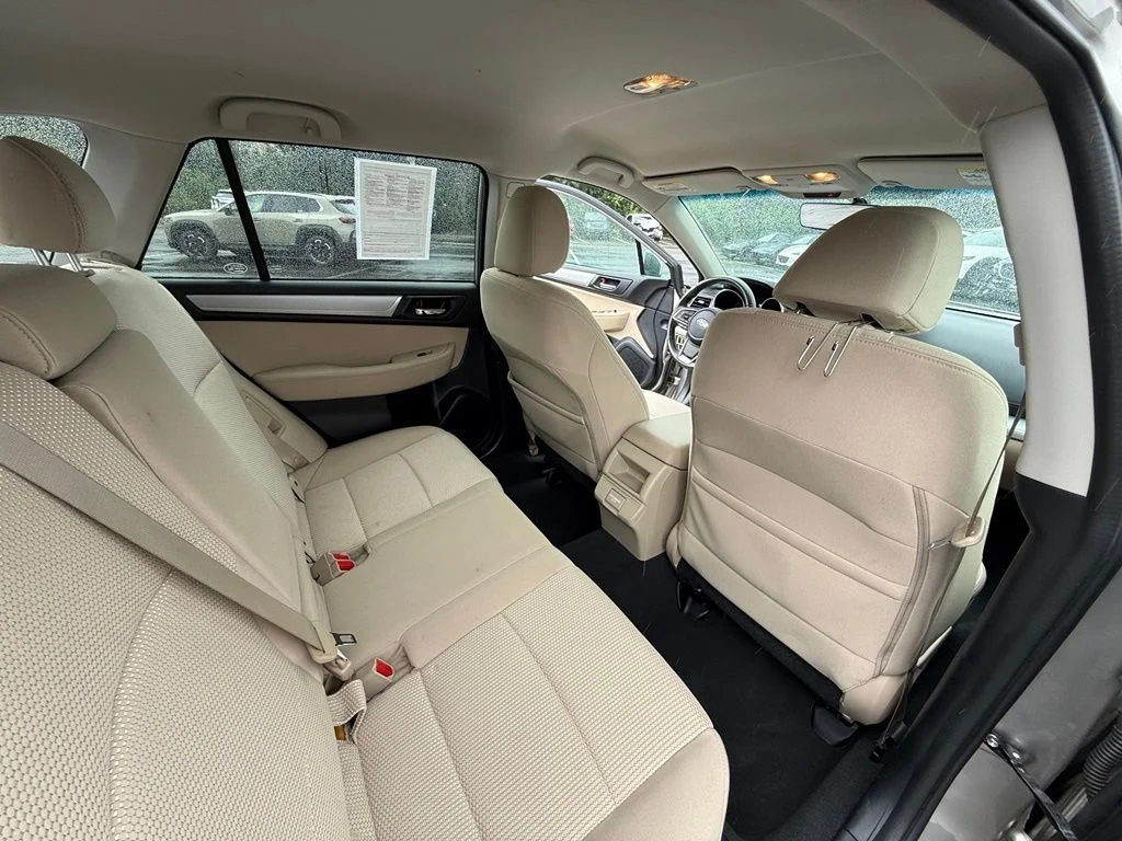 Used 2018 Gray Subaru 2.5i Premium image 25