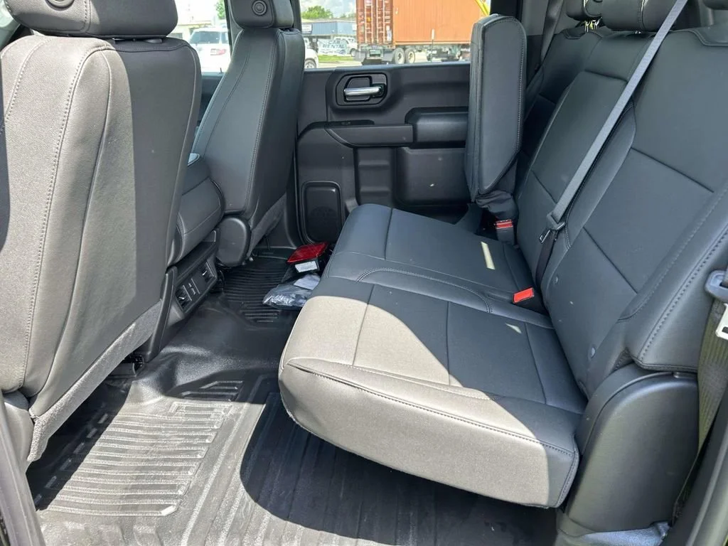 New 2026 Onyx Black GMC Pro image 13