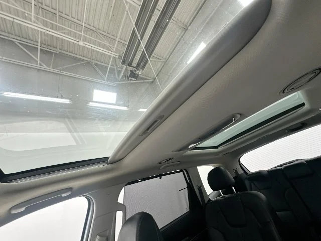 Used 2022 White Kia SX image 18