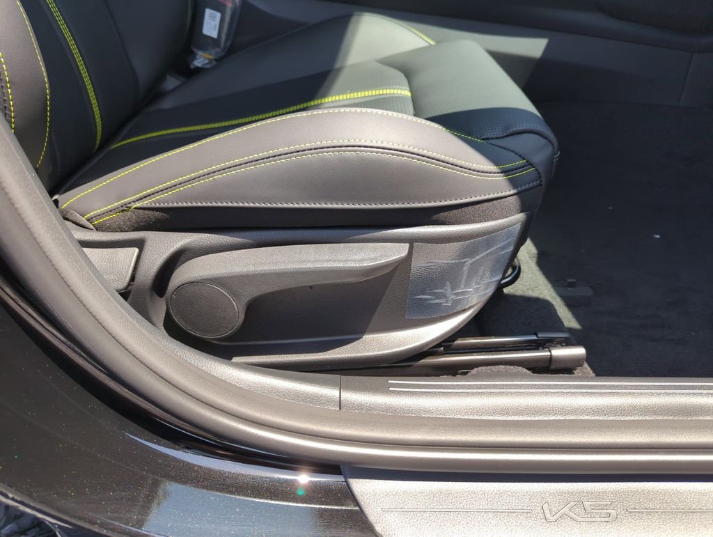 New 2026 Aurora Black Pearl Kia GT image 38