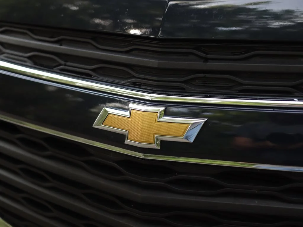 Used 2016 BLUE VELVET METALLIC Chevrolet LS image 29