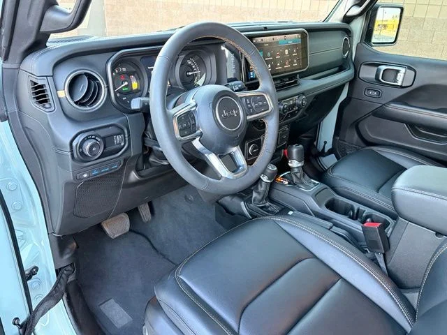 Used 2024 Earl Clearcoat Jeep Sahara 4xe image 12