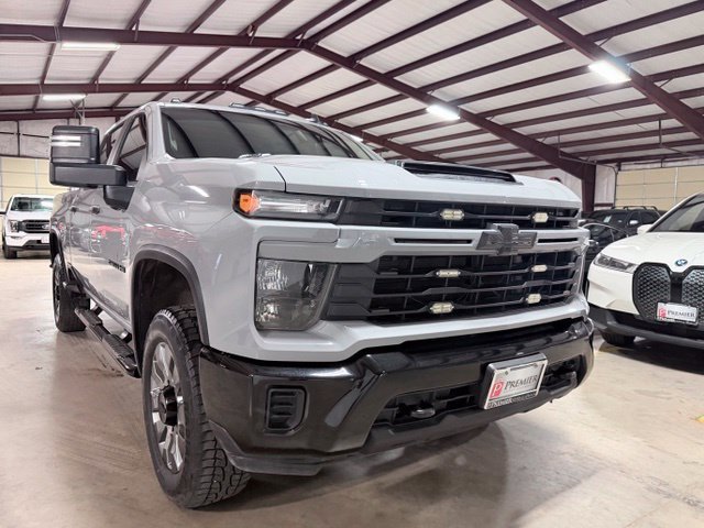 2024 Chevrolet Silverado 2500HD Custom