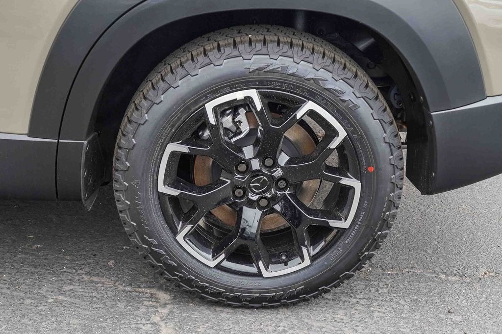 New 2026 Zircon Sand Metallic Mazda 2.5 S Meridian Edition AWD image 11