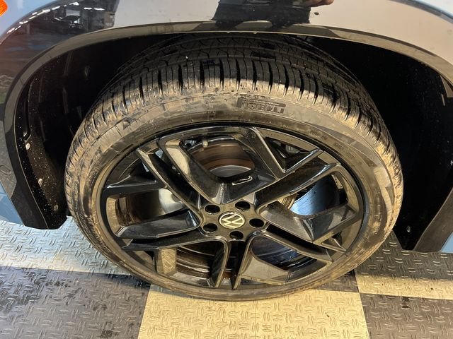 New 2026 Blue Volkswagen 2.0T SE R-Line Black image 9
