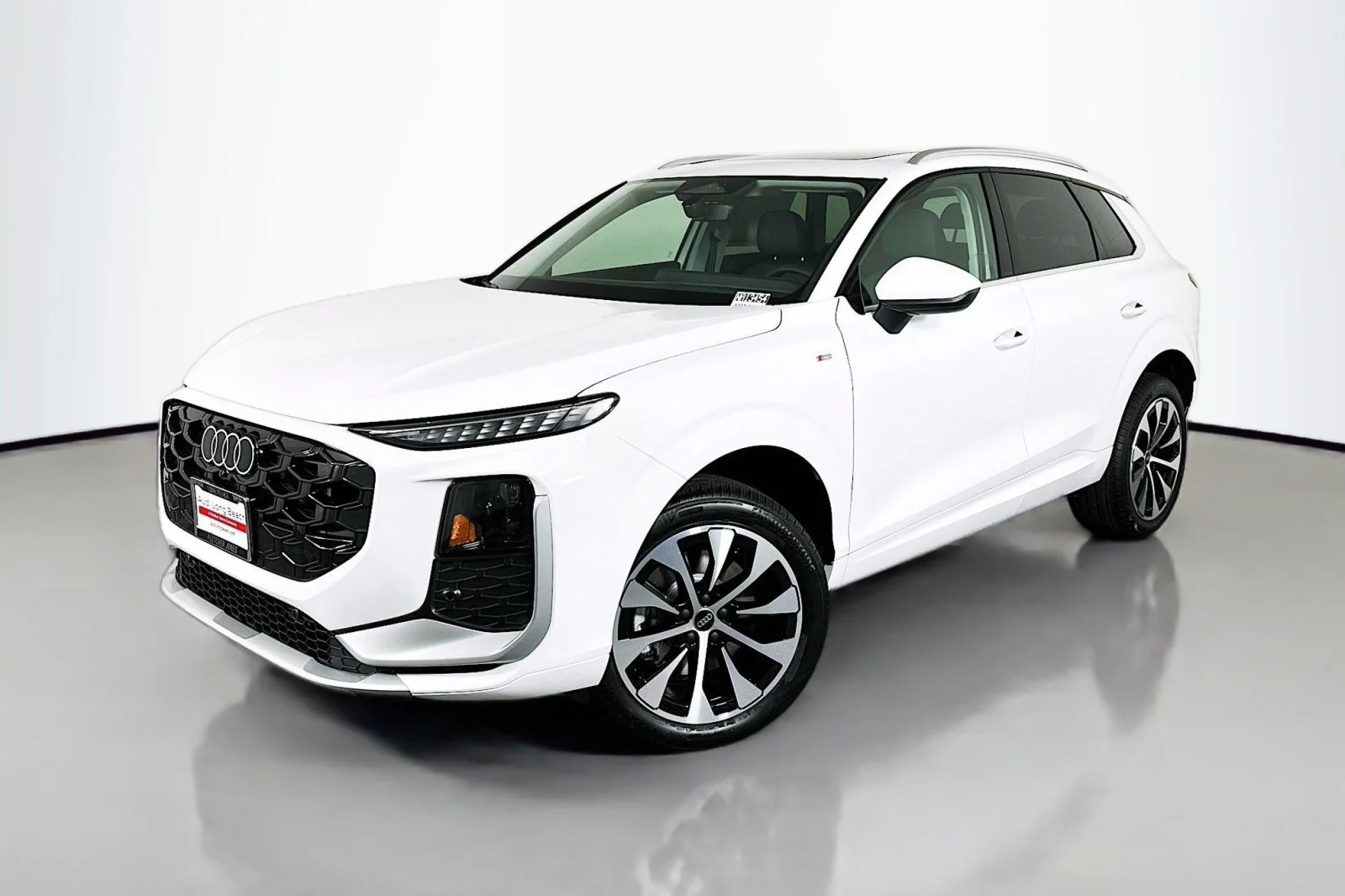 2026 Audi Q3 S line quattro's photo