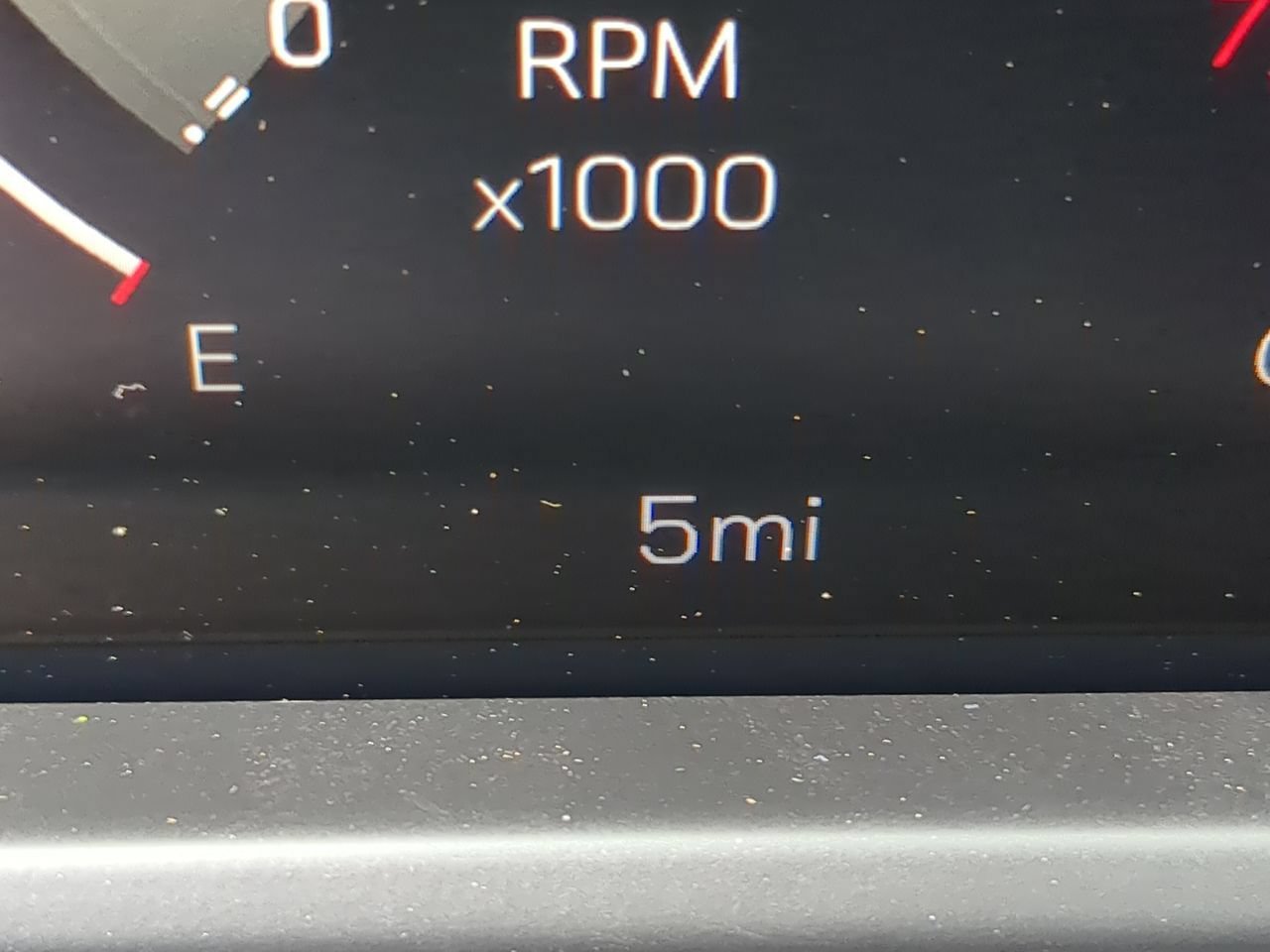 New 2026 Summit White GMC Elevation image 12