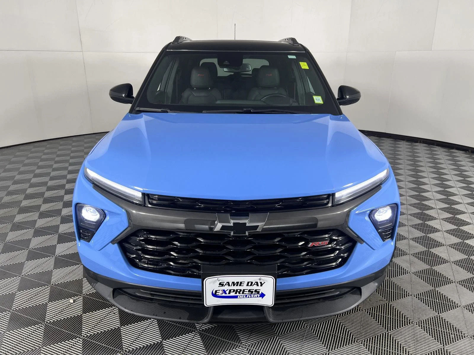 Used 2024 Fountain Blue Chevrolet RS image 20