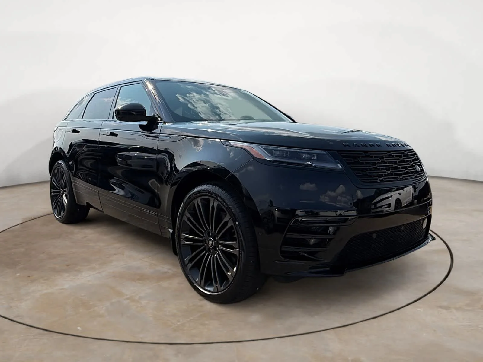 New 2026  Land Rover  image 7