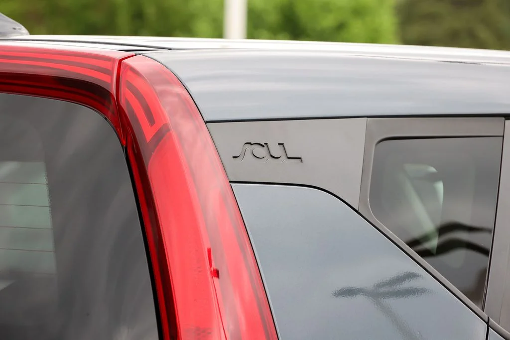 Used 2020 Gray Kia S image 15