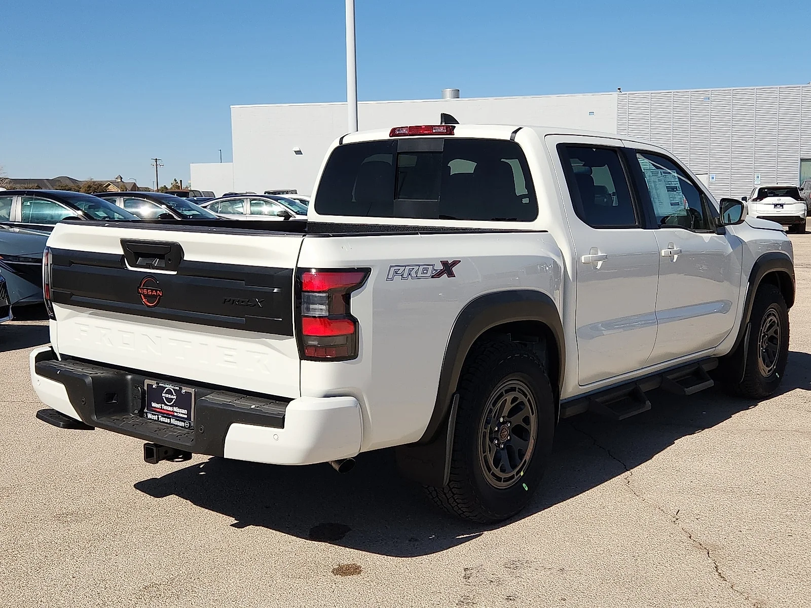 New 2026 QAK Glacier WH Nissan PRO-X 4x2 Crew Cab 5 ft. box 126 in. WB image 4