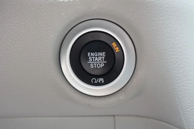 Used 2024 Silver Chrysler Touring L image 28
