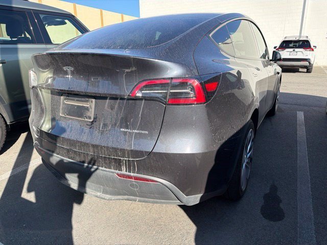 Used 2024 Stealth Gray Tesla Long Range image 9