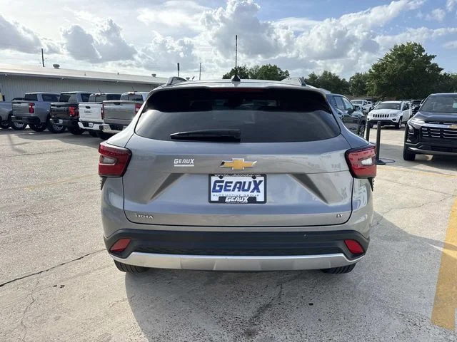 Used 2025 Gray Chevrolet LT image 13