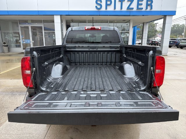 Used 2017 CYBER GRAY METALLIC Chevrolet 4WD WT image 31
