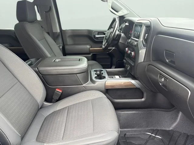 Used 2019  Chevrolet LT Trail Boss image 22