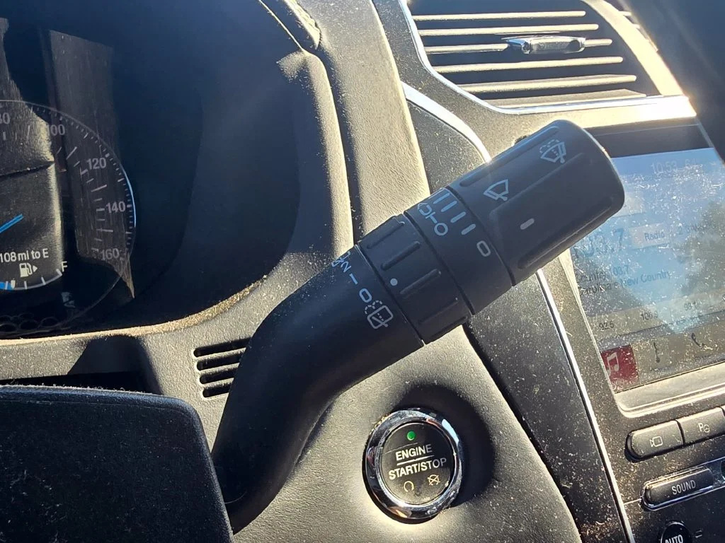 Used 2018 Gray Ford Platinum image 28