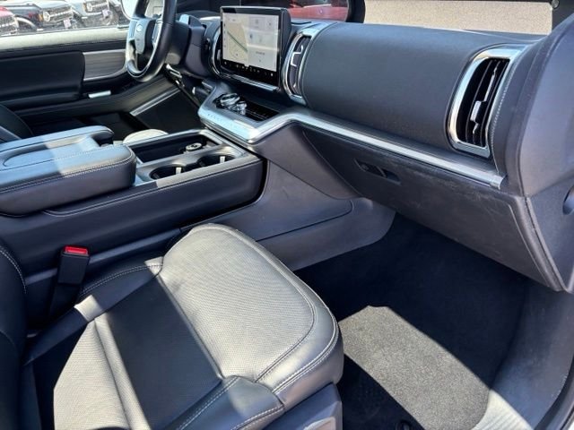 Used 2025 White Ford Platinum image 25