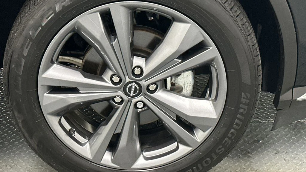 Certified Used 2023 Black Nissan Platinum image 22