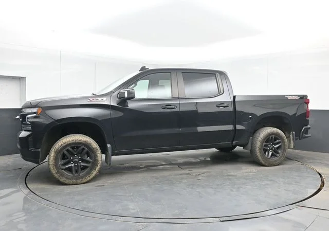 Used 2021 Black Chevrolet LT Trail Boss image 5