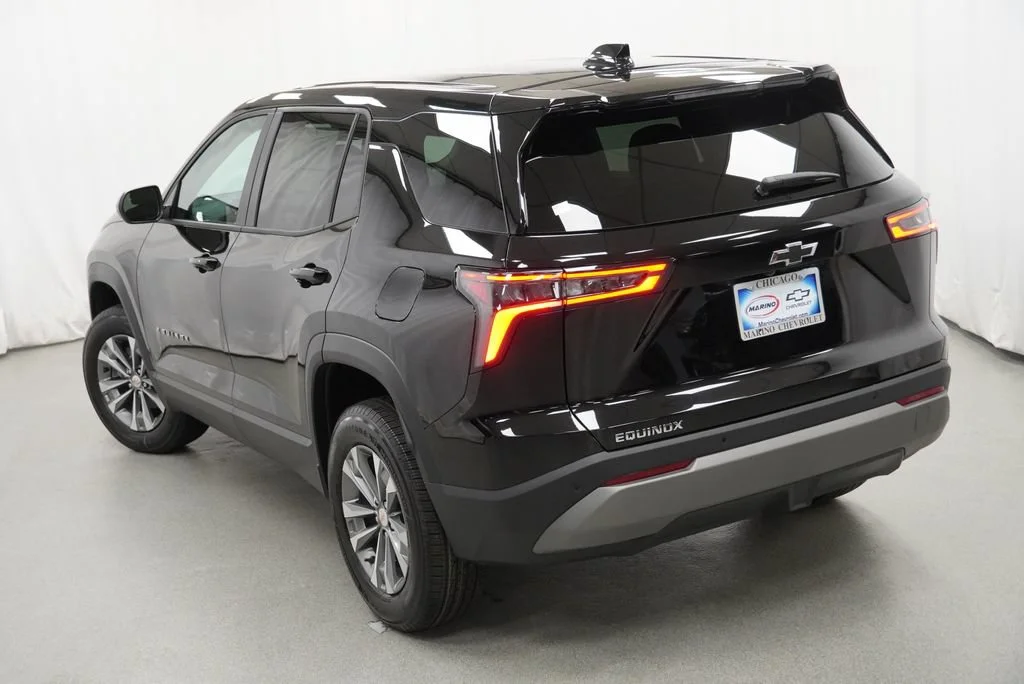 2027 Chevrolet Equinox LT - Photo 36