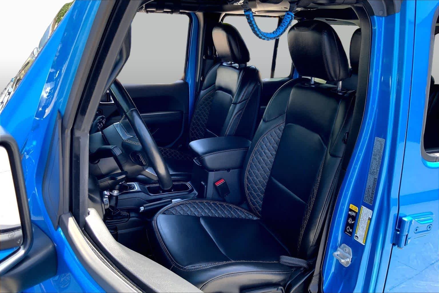 Used 2022 Hydro Blue Pearlcoat Jeep Unlimited High Altitude image 8