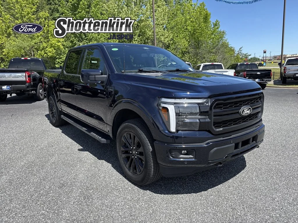 Used 2025 Blue Ford Lariat image 1