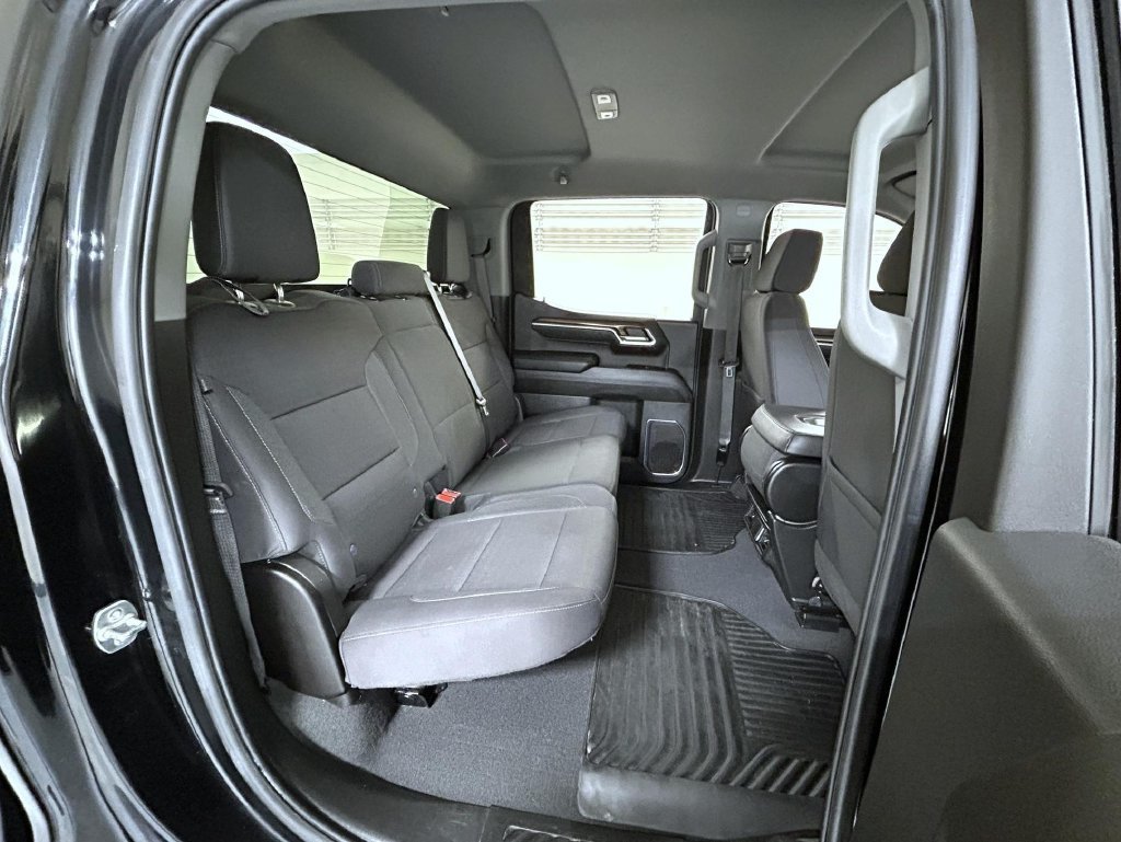2025 Chevrolet Silverado 1500 LT - Photo 19