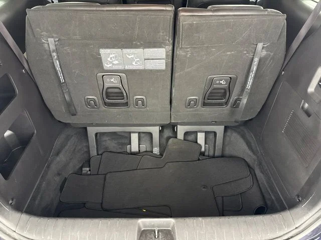 Used 2023 Blue Kia LX Seat Package image 27