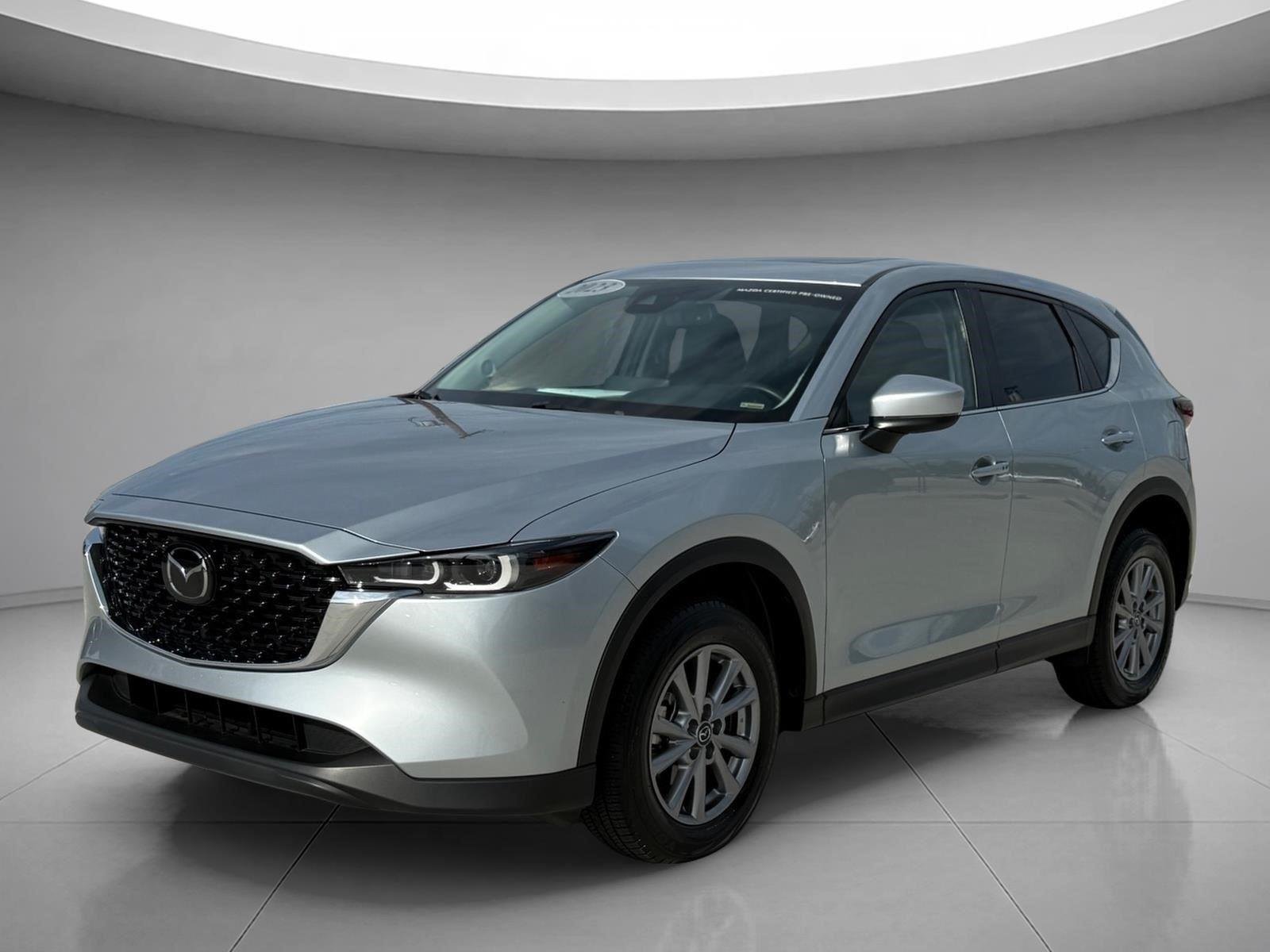 2023 Mazda CX-5 S Preferred package Auto AWD's photo