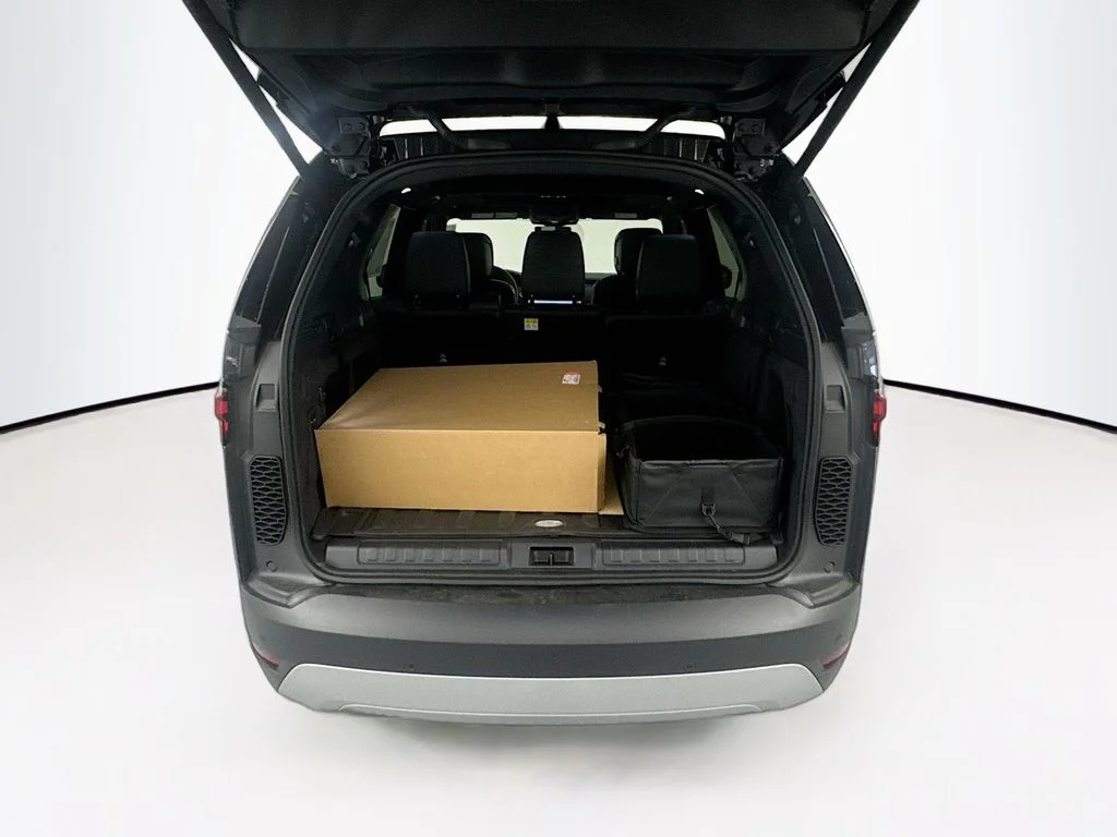 New 2026 Carpathian Grey Land Rover S image 25