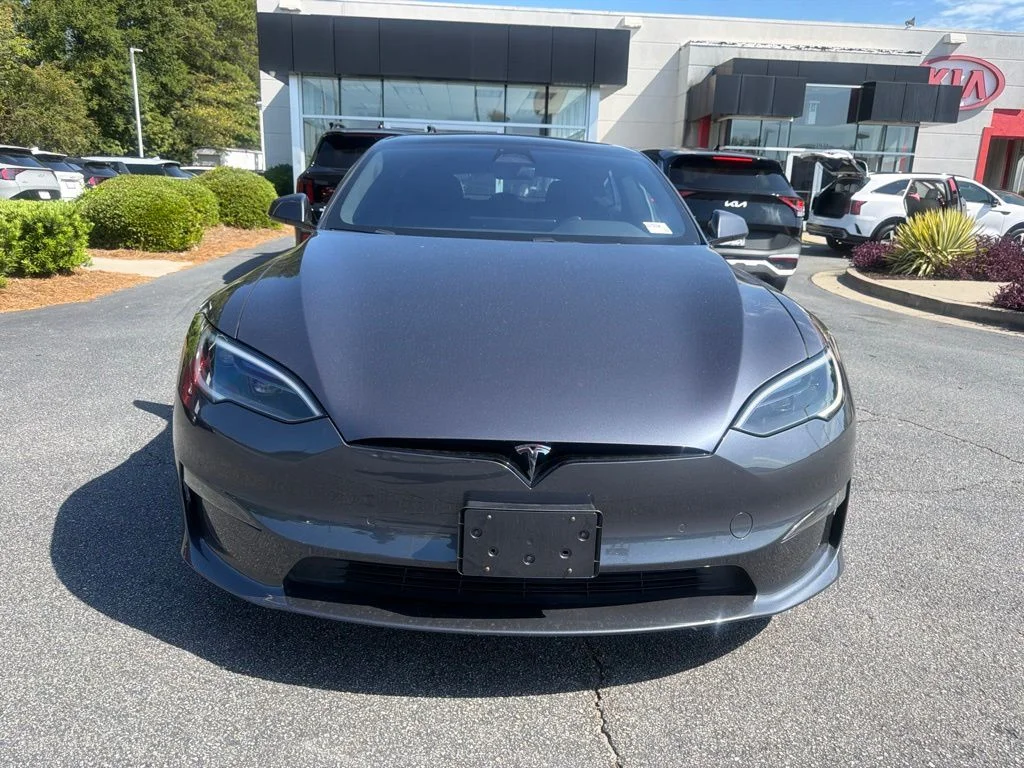 Used 2023 Gray Tesla  image 2