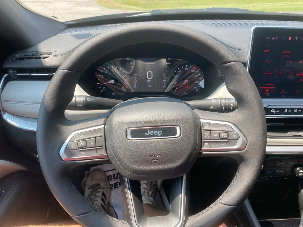 2025 Jeep Compass Limited - Photo 21