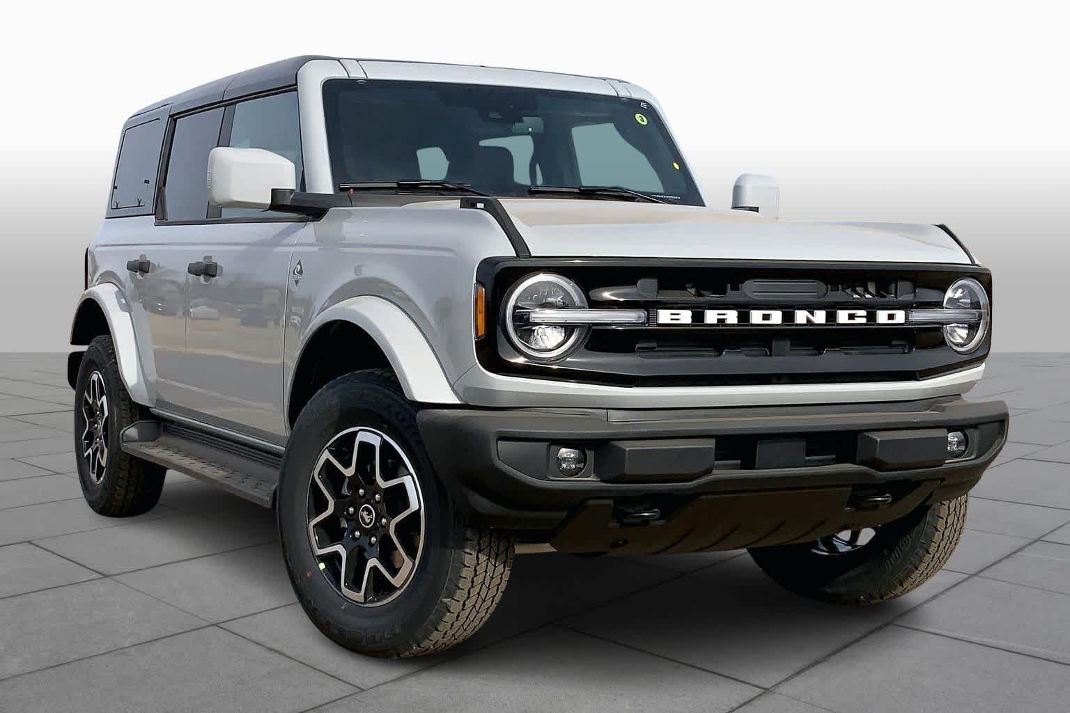 2026 Ford Bronco 4-Door Outer Banks