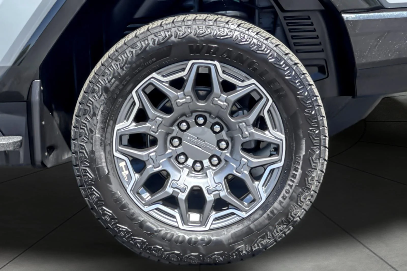 Used 2026 METEORITE METALLIC GMC 3X image 23