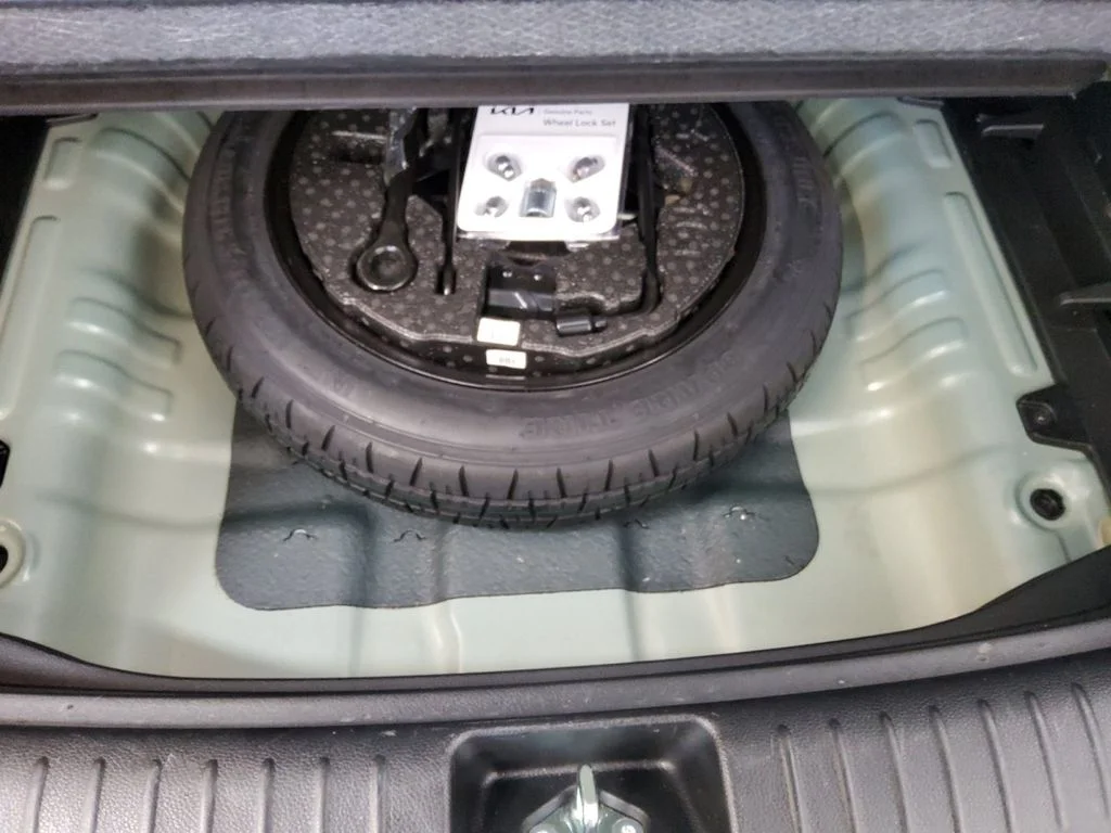 Certified Used 2024 Blue Kia SX image 30