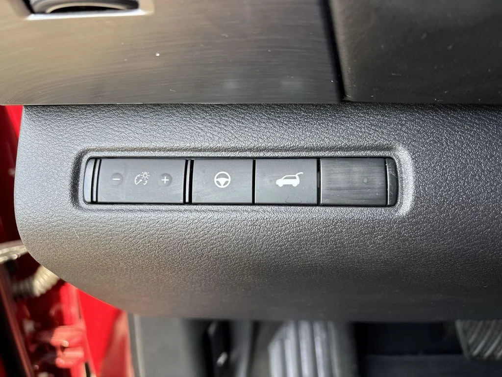Used 2024 Red Nissan SL image 32