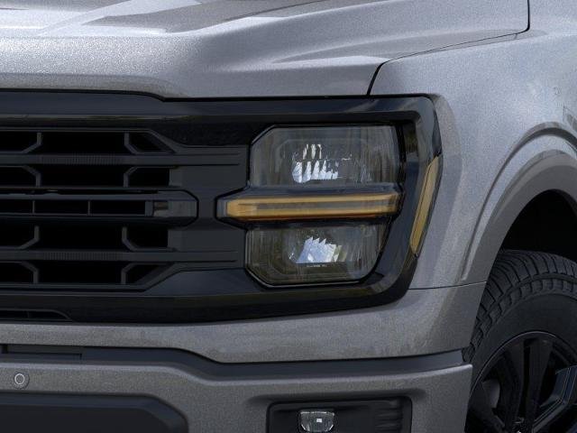 New 2026 Carbonized Gray Metallic Ford XLT image 40