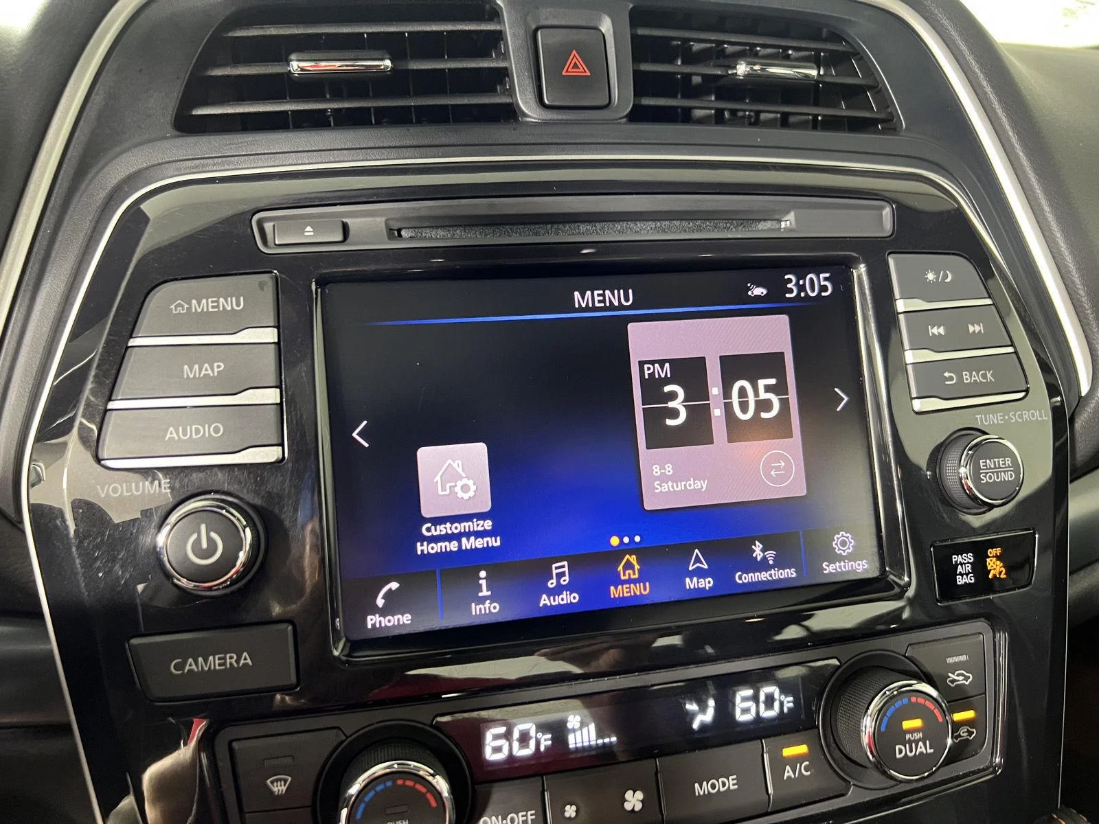 Used 2022 Gun Metallic Nissan SR image 18